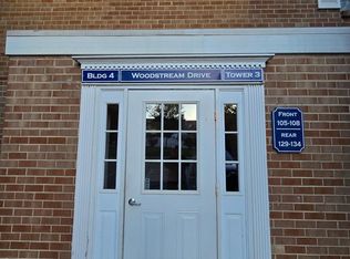 133 Woodstream Dr #133, Norristown, PA 19403