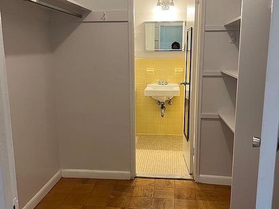 5th image of 1830 Columbia Pike APT 301