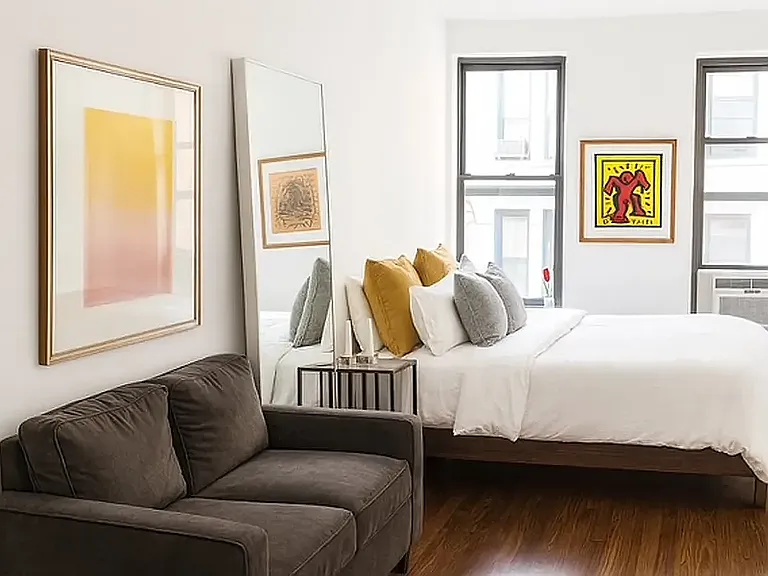 160 Mott St #3F — Photo 1