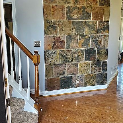 Foyer Slate Wall Entry