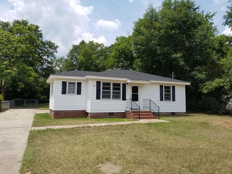 1st image of 1370 Schley St NE