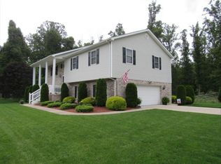 350 Trotters Ln, Charleston, WV 25312