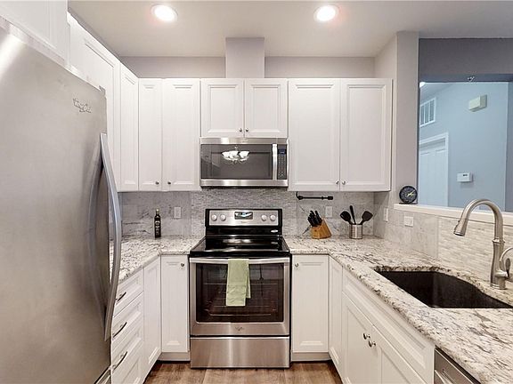 4th image of 4464 248th Ln SE