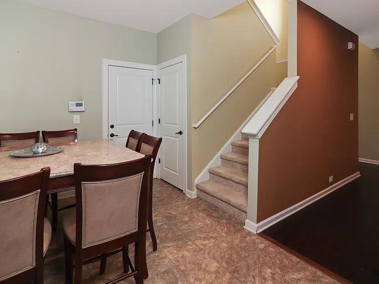 4010 Lake Manor Way — Photo 21