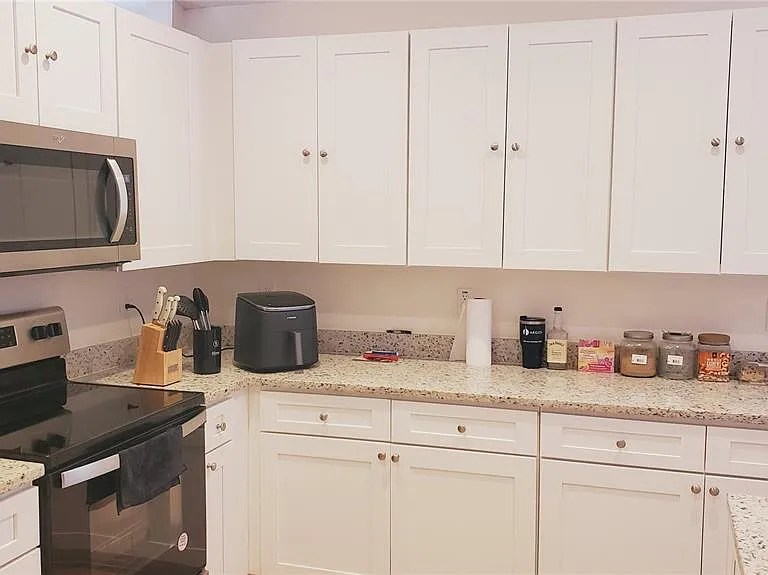 2308 Lily Pad Ln — Photo 31