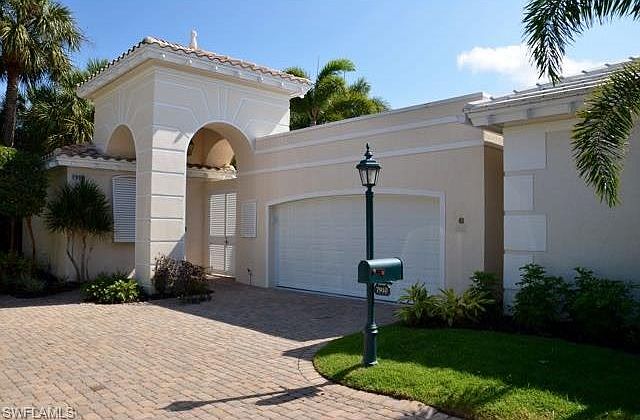 1st image of 7910 Cocobay Dr