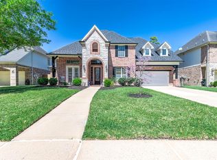 16106 Ormonde Crossing Dr, Cypress, TX 77429