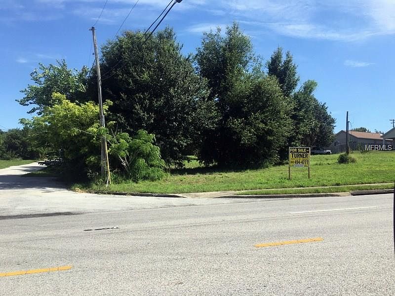 1st image of 233 Burns Ave