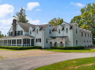 2037 West Lf, La Plume, PA 18440