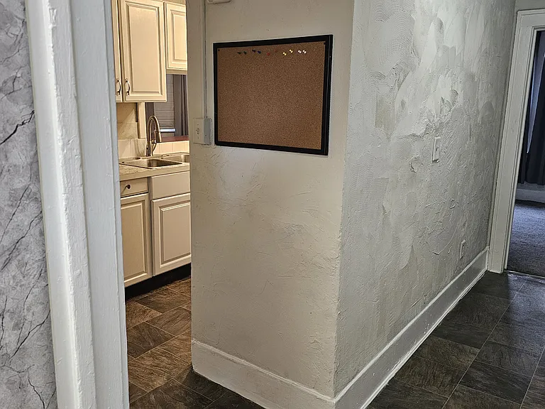 1143 Madison Ave SE #C — Photo 6