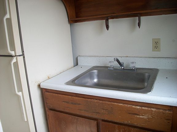 3rd image of 4826 Triton Ct E APT 2