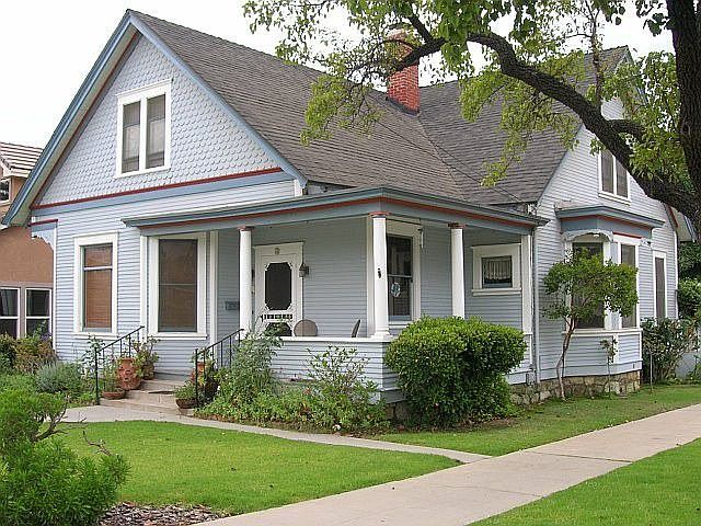 Santa Paula Victorian Charm