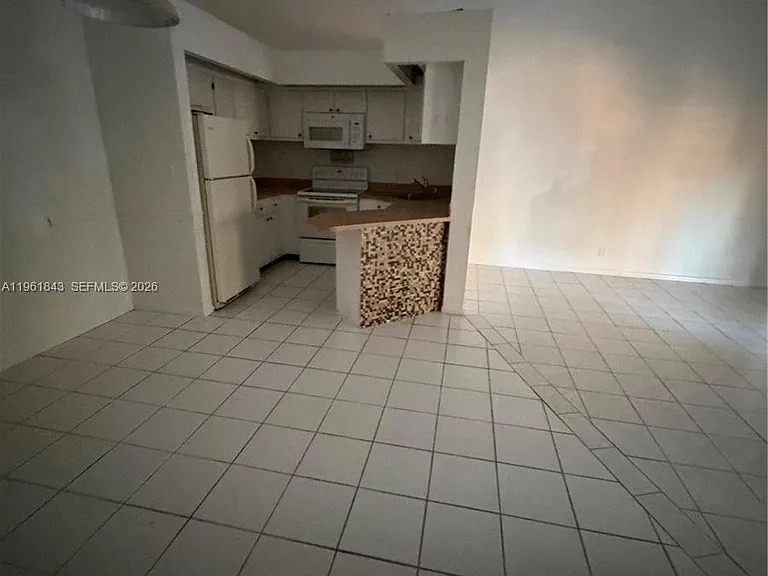 4191 S 57th Ave #H — Photo 13