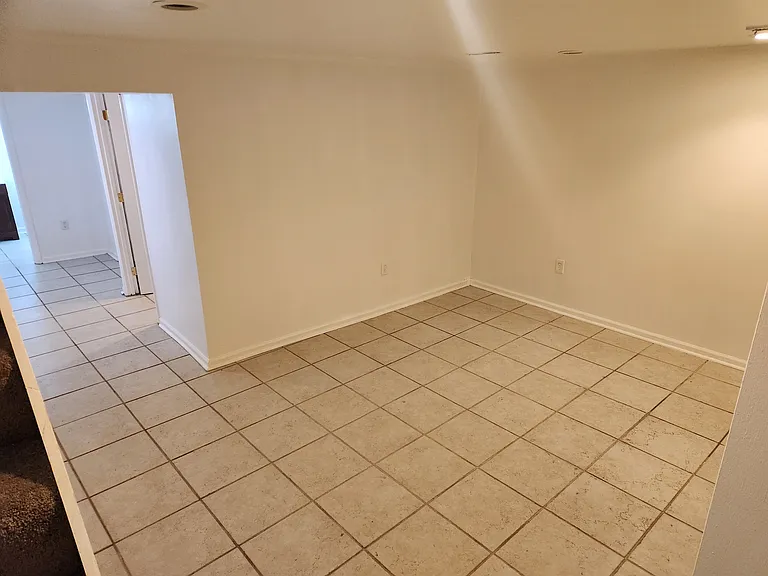 1243 Alabama Ave SE — Photo 6