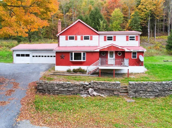1654 State Route 167, Hop Bottom, PA 18824