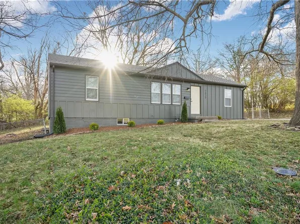 7839 Donnelly Ave, Kansas City, MO 64138