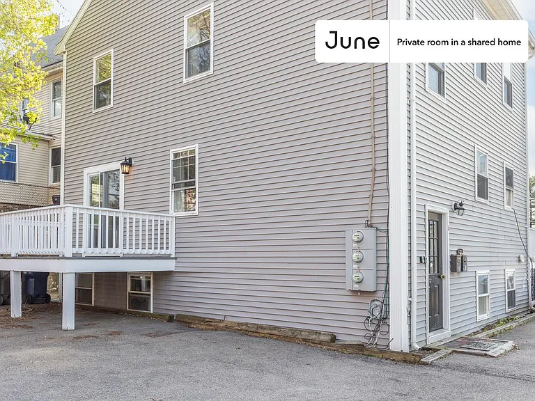 1 Clevemont Ave #A — Photo 18