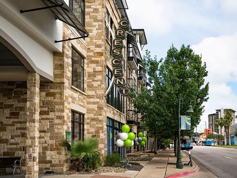 Crescent Apartment Rentals Austin, TX Zillow