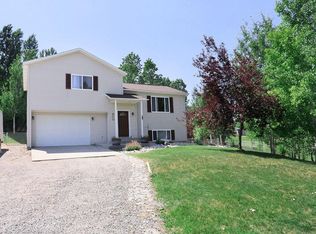 5048 Middle Valley Dr, Billings, MT 59105