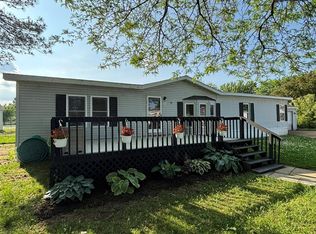 18 Timber Ct, Flint, MI 48506