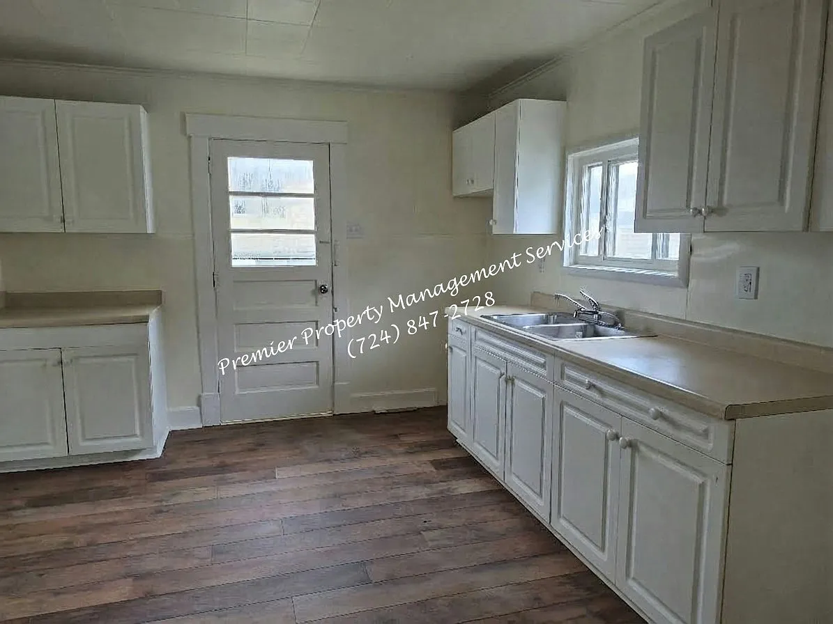 3103 46th Street — Photo 4