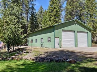 5212 E Eloika Rd, Chattaroy, WA 99003