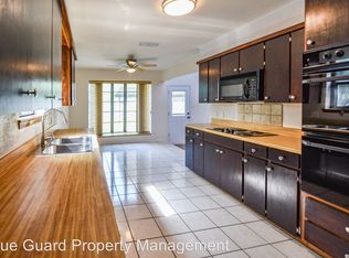 121 Haywood Dr, Benbrook, TX 76126