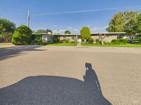 334 S 4th St, Rupert, ID 83350