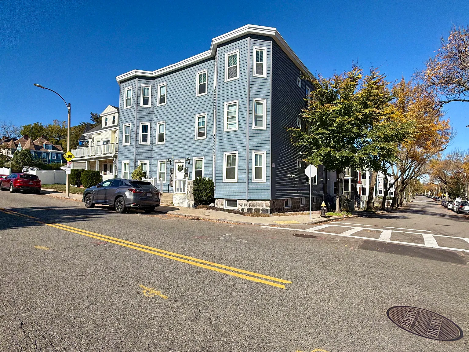 2 bed, 1.5 bath, 952 sqft, $2,800 — Photo 1