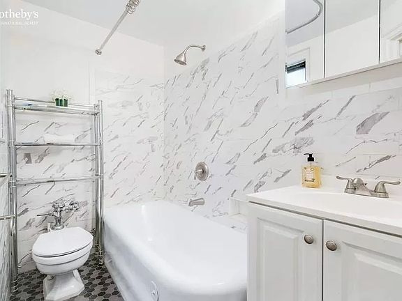 5th image of 339 E 58th St APT 3K