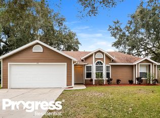 710 Kenmore Ct, Eustis, FL 32726