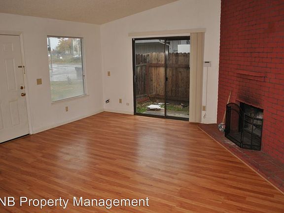 4th image of 4034 Renick Way