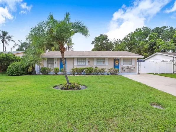 2703 Lorraine St, Tampa, FL 33614