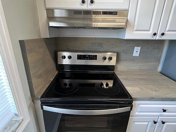 5th image of 2605 NW 135th St APT 101