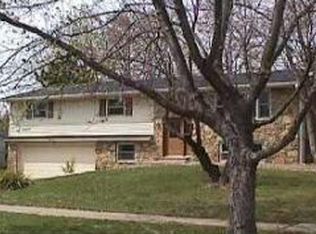 523 Plymouth Dr, Bloomington, IN 47408