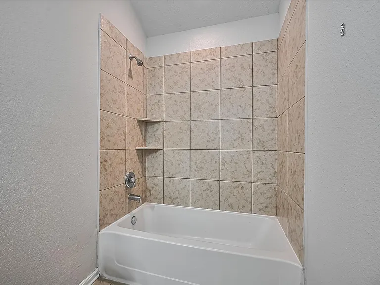 24114 Morrison Ln — Photo 31