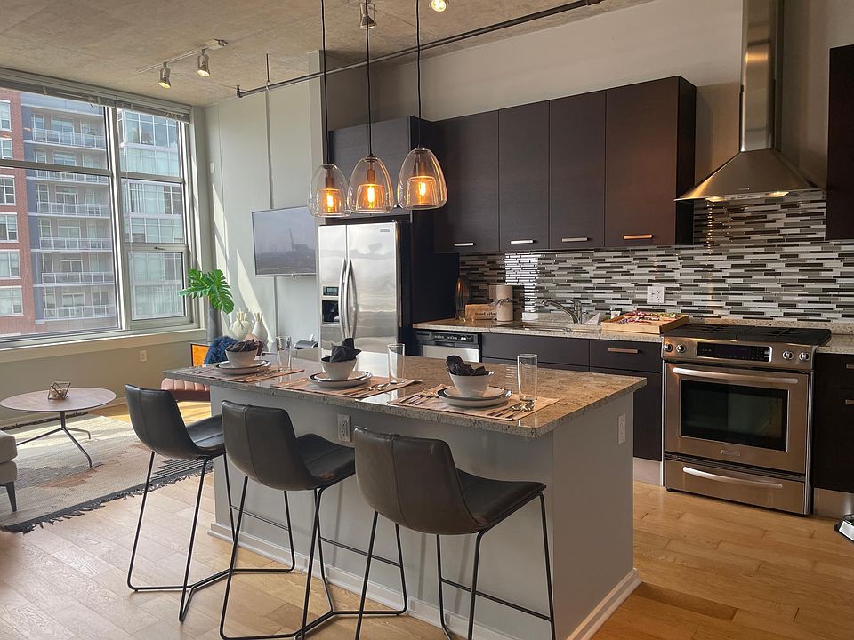 1st image of 1147 S Delano Ct E #1