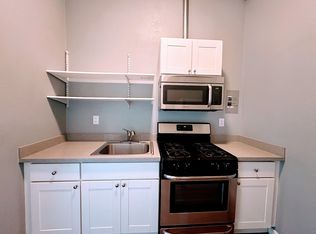 636 E 17th St #B, Oakland, CA 94606
