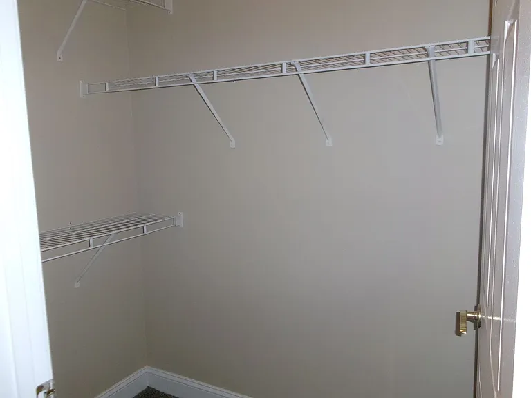 110 Fountain Pointe Ln #204 — Photo 23