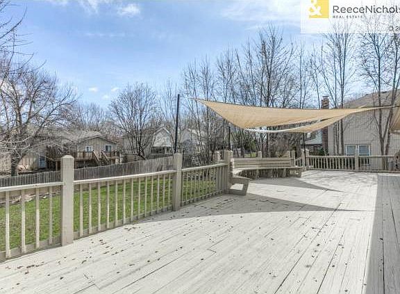 Another view of the deck.