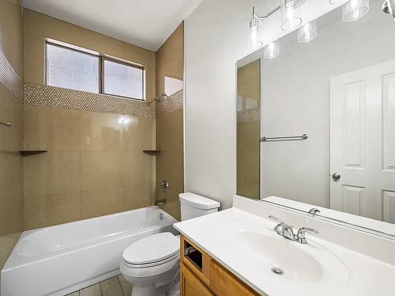 15929 W Custer Ln — Photo 30
