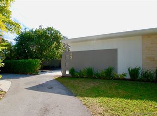 42 Samana Dr, Miami, FL 33133