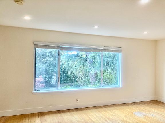 4th image of 4131 24th St APT 4