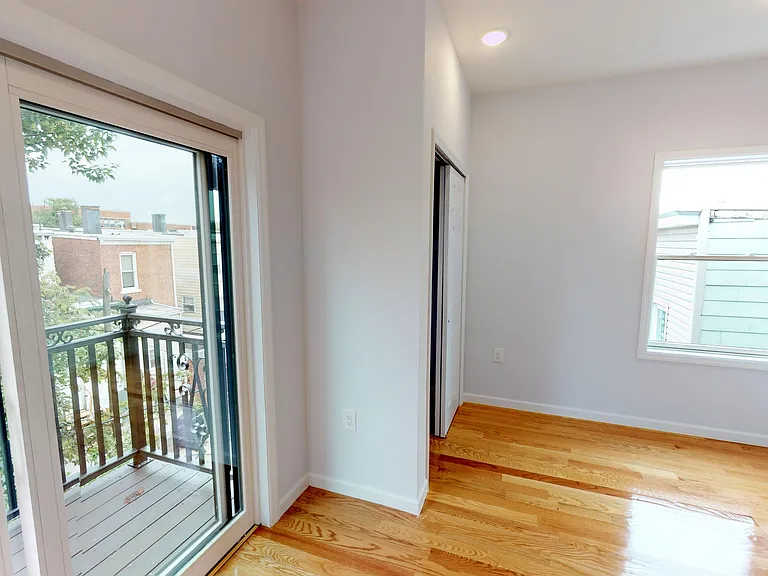 336 Forrest St #2 — Photo 33
