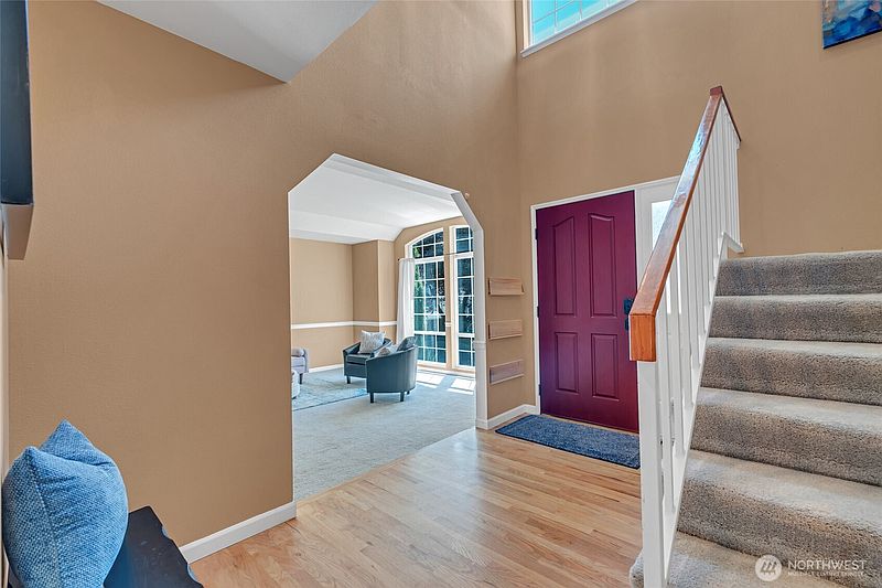 5th image of 2052 NE Marina Vista Court
