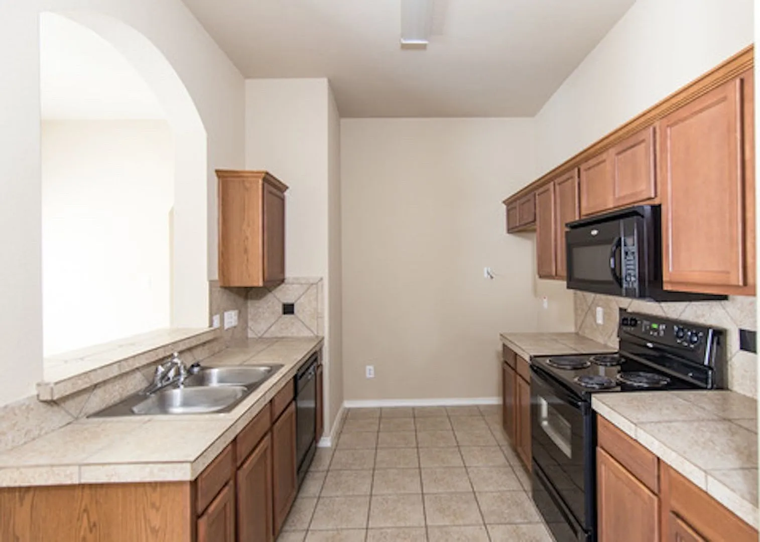 1407 Piedmont Drive — Photo 3