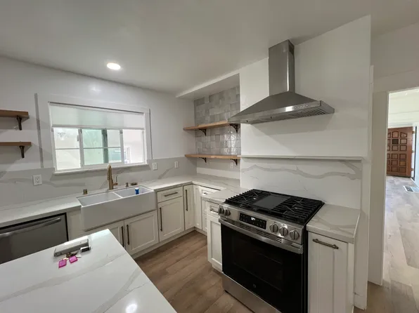 (undisclosed Address), Oakland, CA 94621