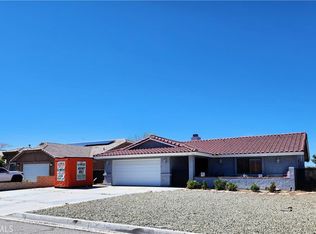 14502 Rivers Edge Rd, Helendale, CA 92342