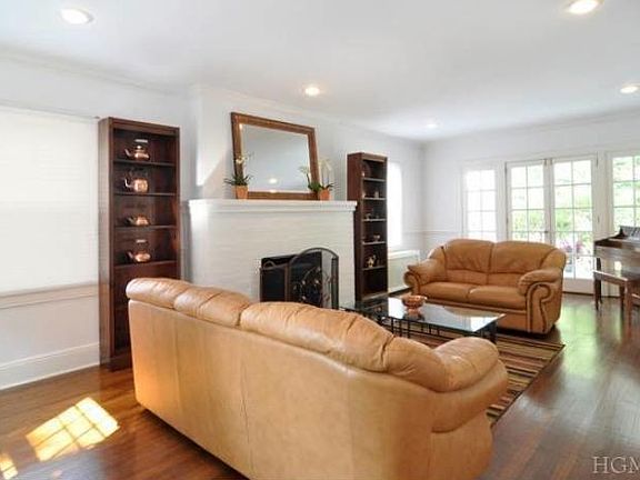 5th image of 14 Harmony Dr