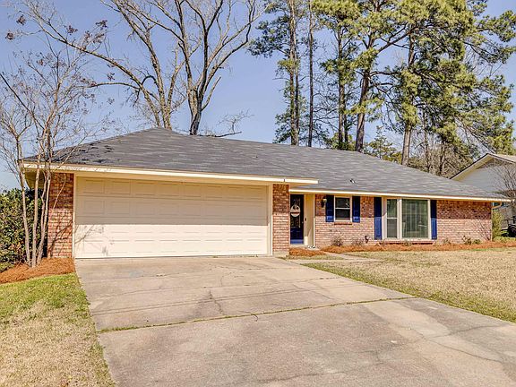 3rd image of 104 Heidelburg Dr